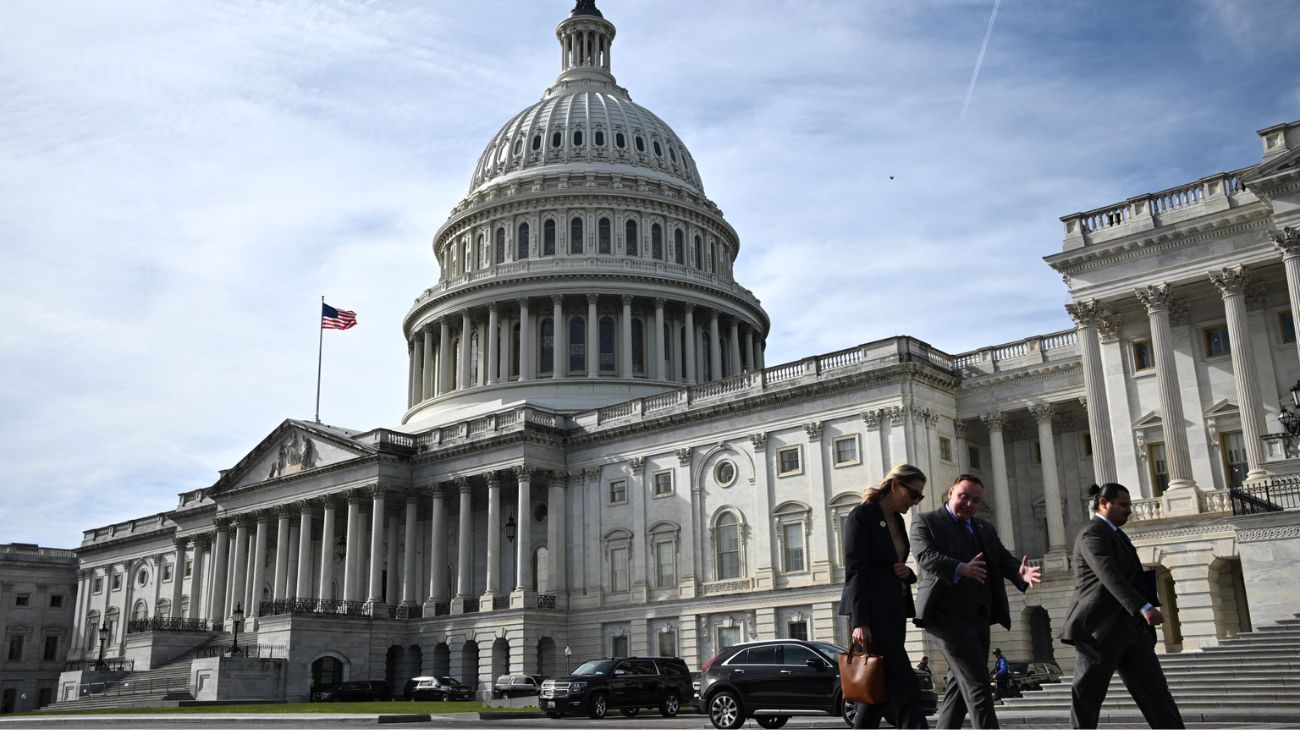 El cierre de gobierno de Estados Unidos se convierte en el más largo de su historia