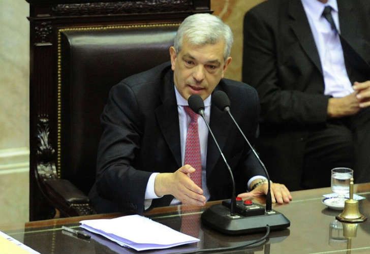 Julián Dominguez: "Todas las encuestas le erraron como bizco al helado"
