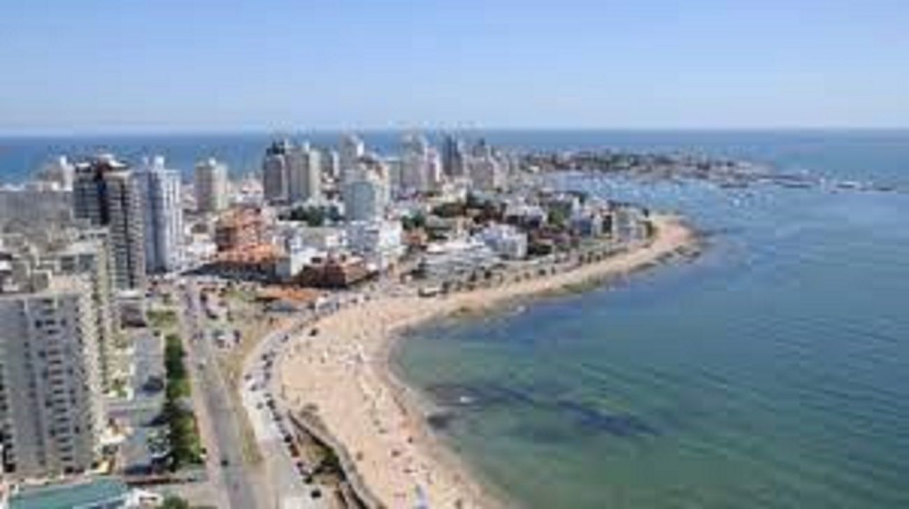Cuánto cuesta hospedarse en un hotel 5 estrellas durante semana santa en Punta del Este