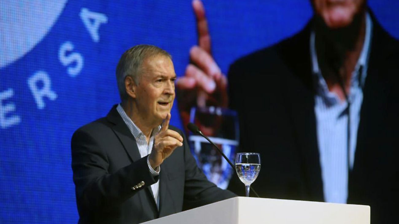 Juan Schiaretti a punto de ser candidato a presidente en 2023