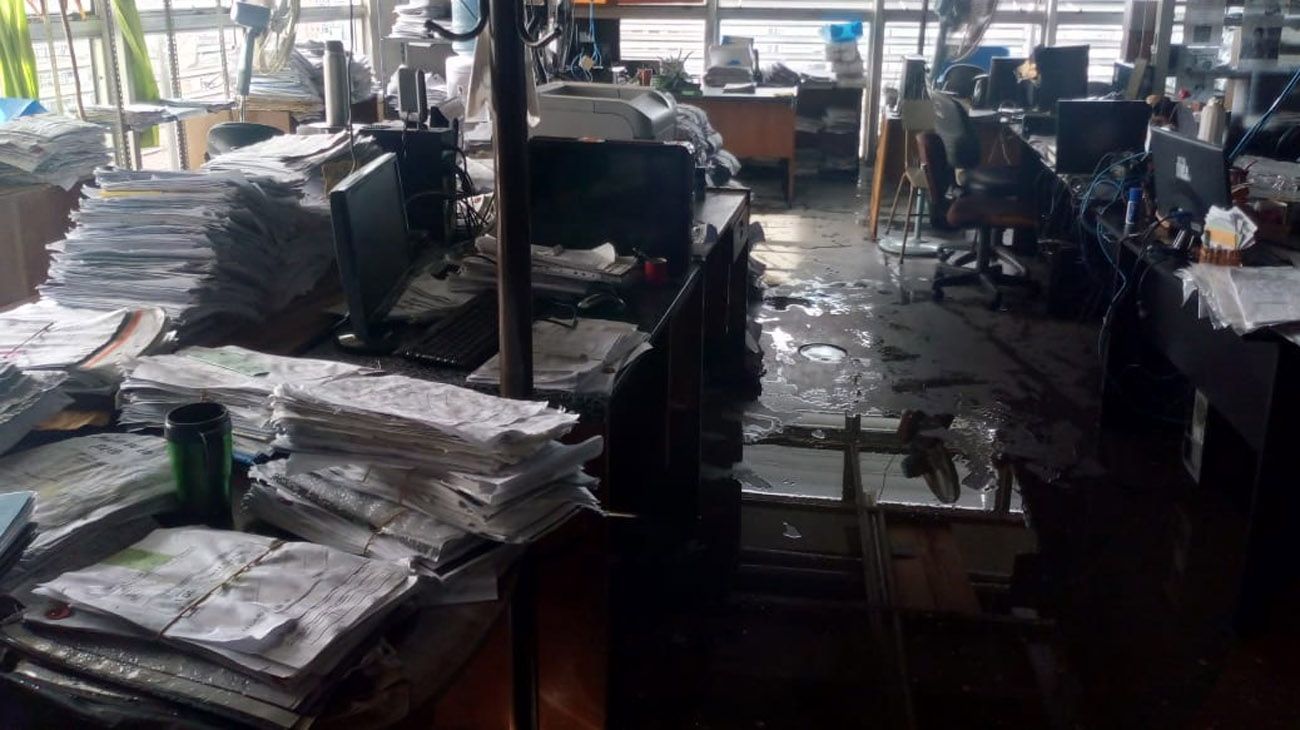 Explotó el caño de una caldera en una torre de oficinas provinciales