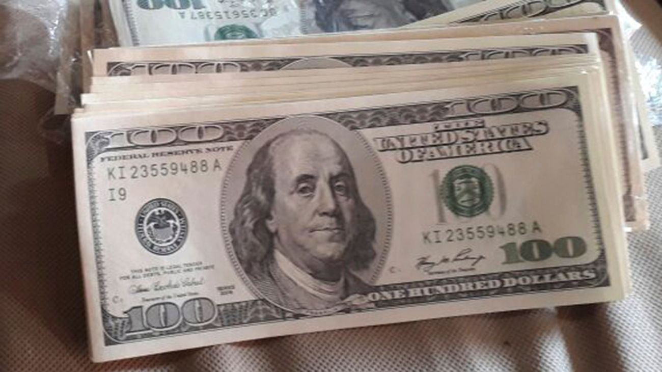 Con una suba de 32 centavos, el dólar superó los $28