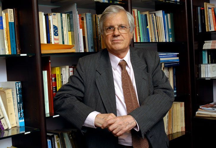 Falleció Manuel Mora y Araujo