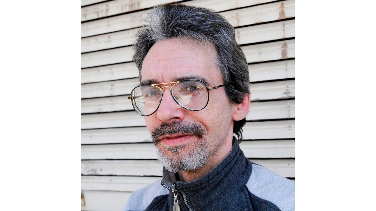 Murió Alejandro Rubio, un poeta imprescindible de la generación del 90