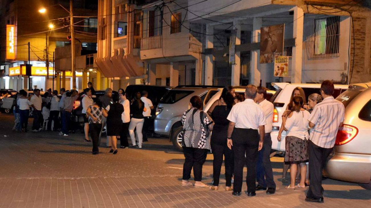 Fuertes sismos sacudieron a Ecuador y Chile la noche del jueves