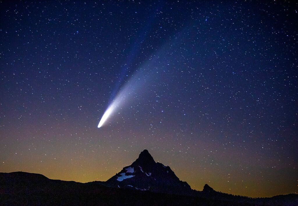Las 15 mejores fotos del reciente paso del cometa Neowise por la Tierra