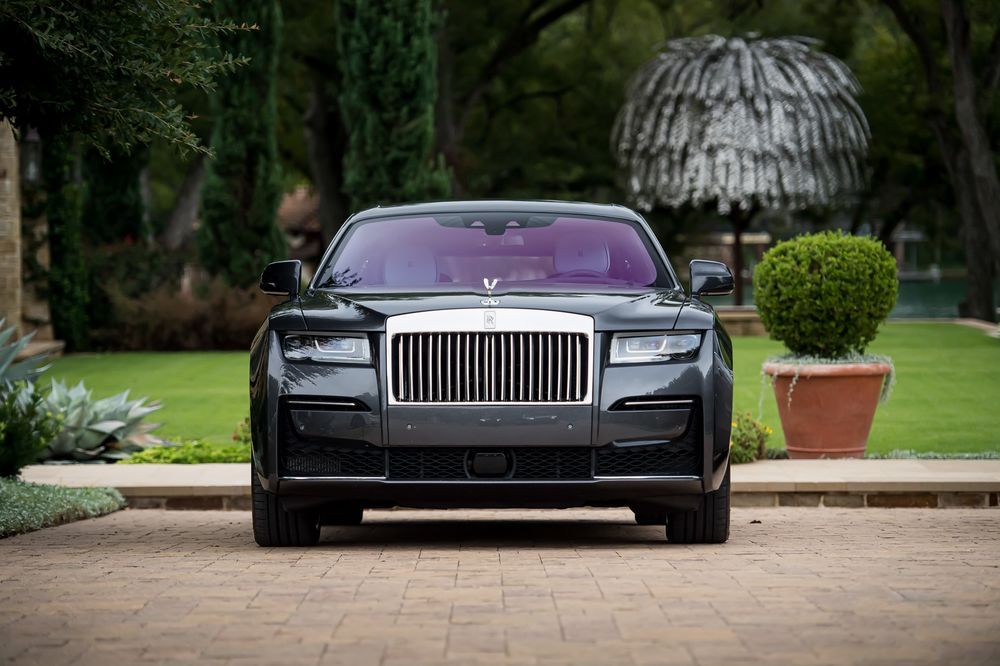 Rolls-Royce dejará de fabricar autos a gasolina para 2030