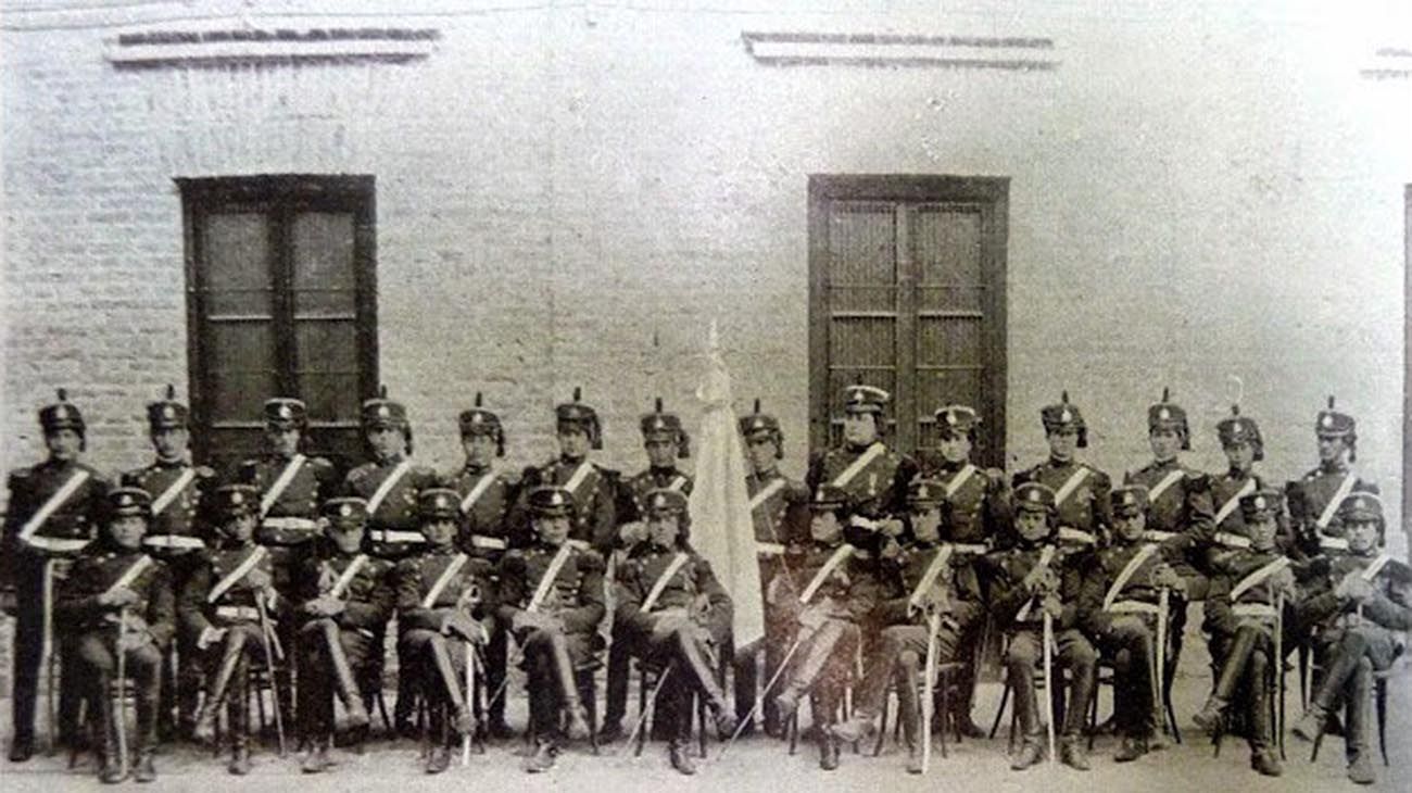 San Martín y la creación del Regimiento de Granaderos a Caballo