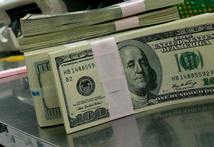 El dólar se mantiene en $25,10 a la espera del vencimiento de las Lebacs