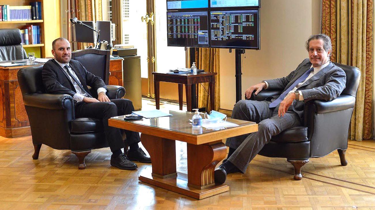 Guzmán se reunió con el presidente del Banco Central para acallar rumores de internas