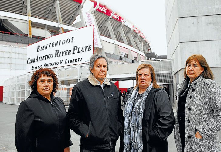 Los vecinos de River, en contra de la vuelta de los recitales de rock