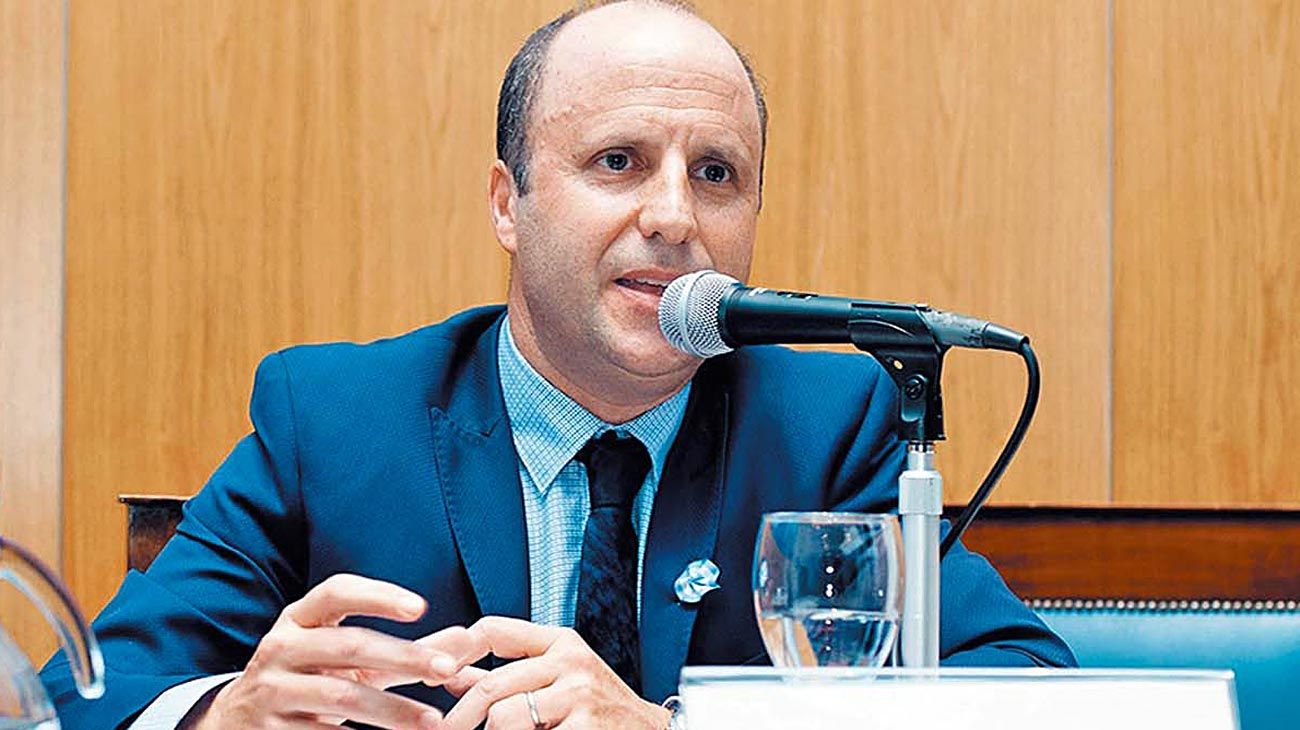 Borinsky quedó apuntado por sus encuentros con Macri