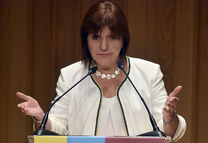 Hackeo masivo de correos electrónicos del ministerio de Seguridad
