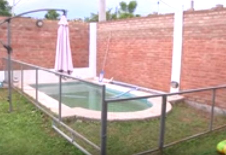 Entró a robar, intentó huir y murió ahogado al caer a la pileta