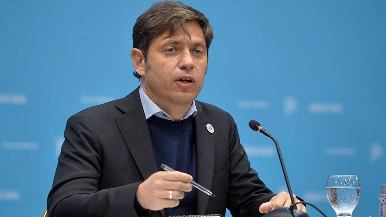 Con el dólar blue arriba de $200, Axel Kicillof denunció "intereses muy poderosos que buscan la devaluación"