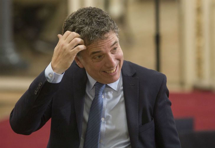 Dujovne: "Tenemos muy pocas herramientas para derrotar a la inflación"