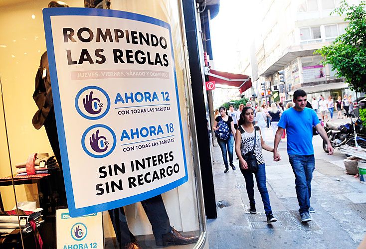 Relanzan cuotas por sectores para recuperar el consumo