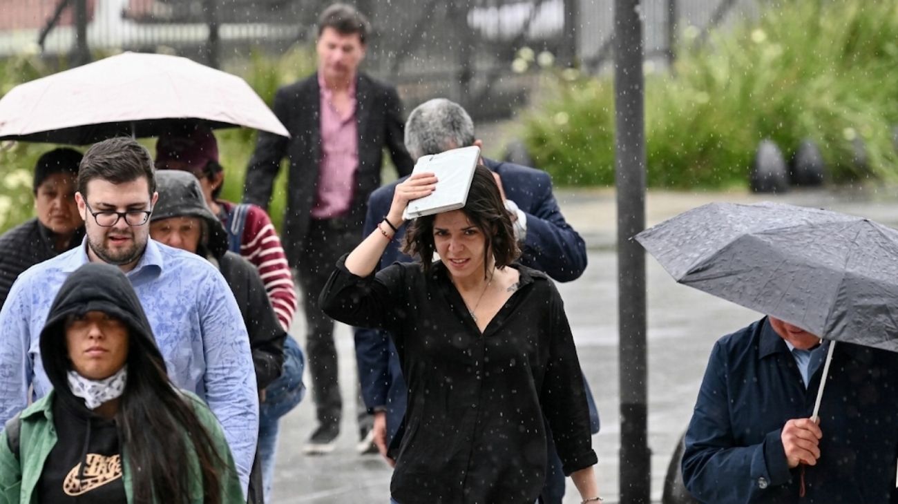 Las lluvias no se van de CABA: cómo estará el clima durante el resto de la semana