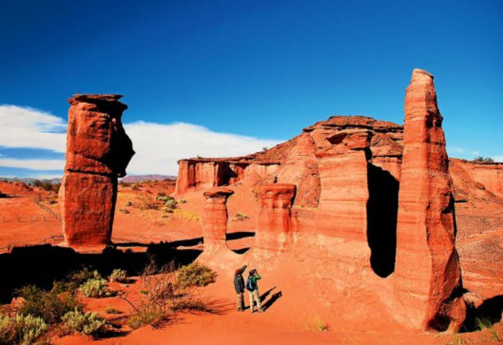 Tierra de cañones, caudillos y silencio