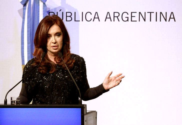 CFK festejó el Día de la Industria y batió récord con su "cadena del ánimo"