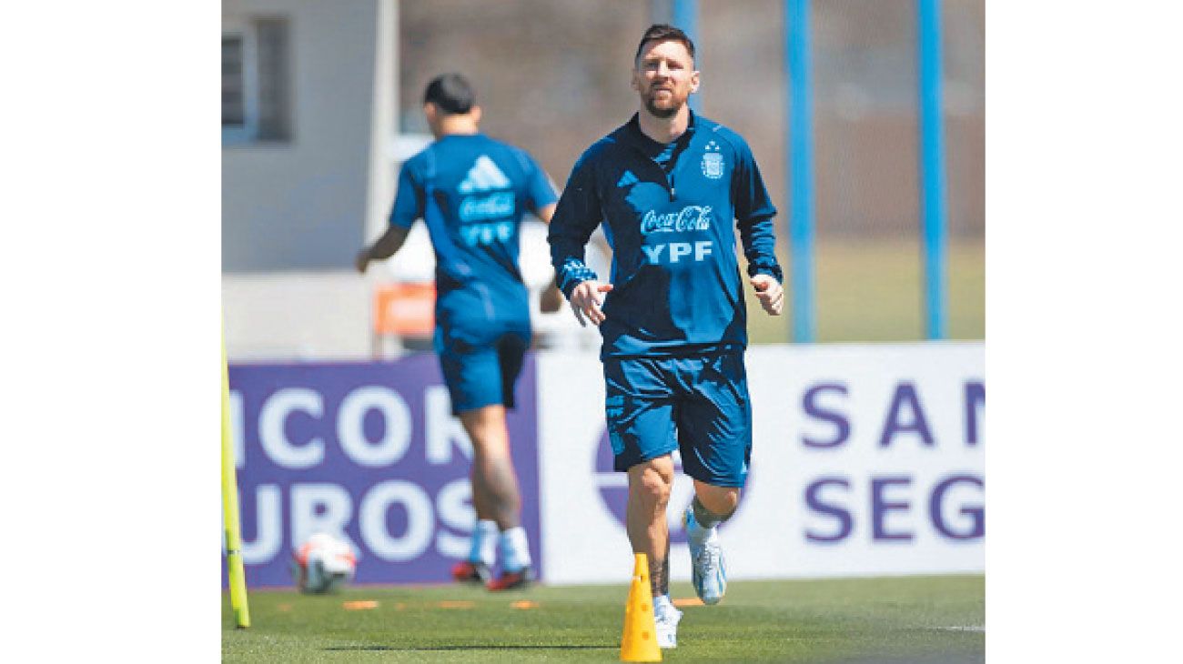 A Perú con una duda: Messi titular o suplente