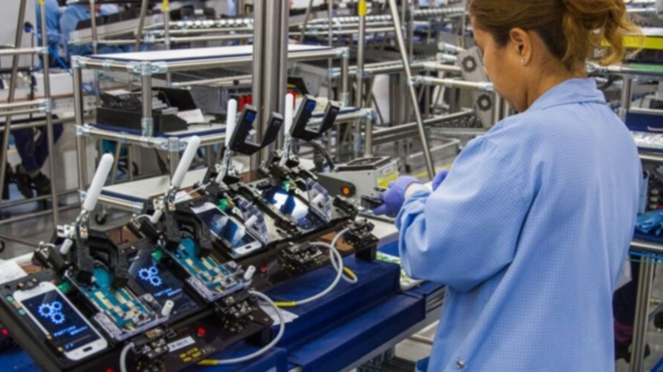 Se exportaron las primeras tablets y notebooks de producción nacional