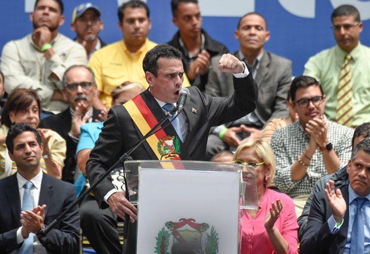 El antichavismo batalla contra la abstención de su electorado