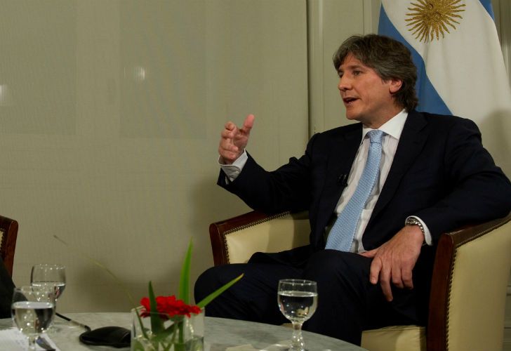 Concentrados como siempre, cuestionados como nunca