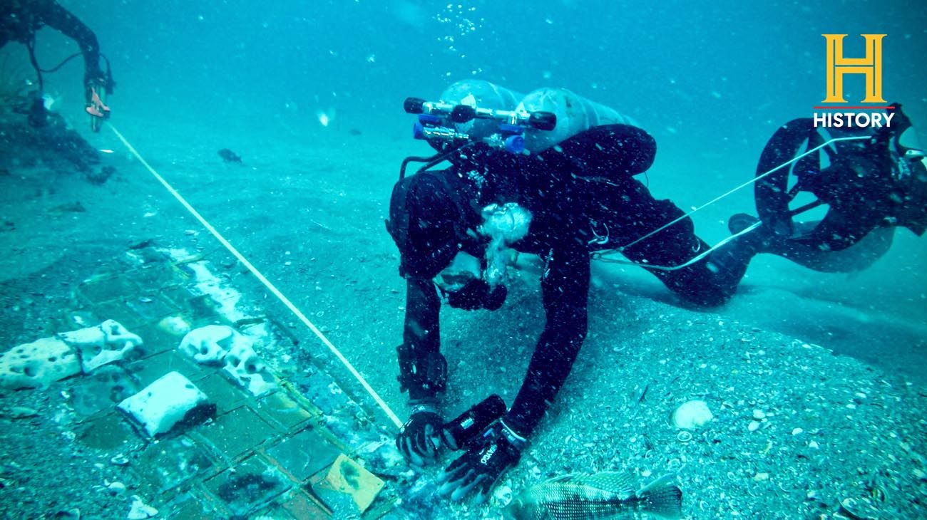 Hallaron en el mar restos del transbordador Challenger, que estalló hace 36 años