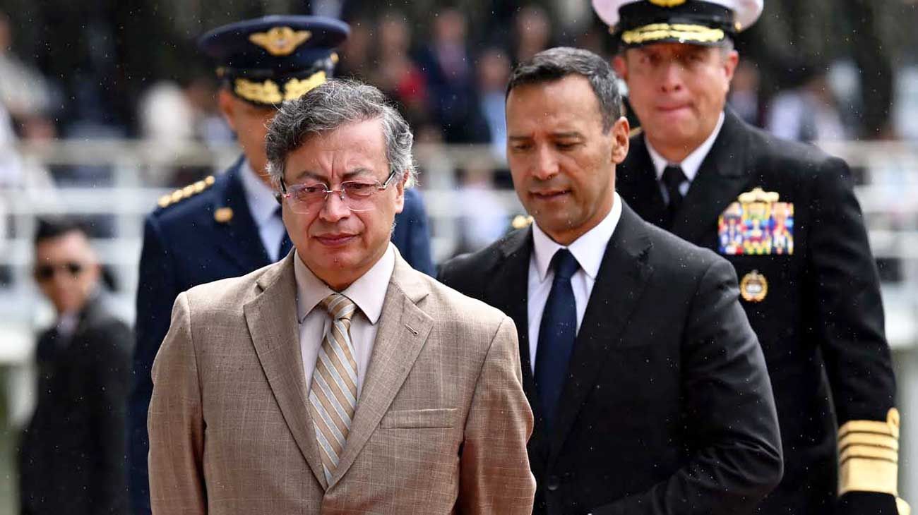 Críticas a Gustavo Petro por su visita a un club de striptease en Lisboa