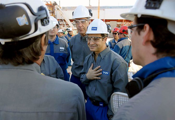 YPF no congeló el precio de sus naftas