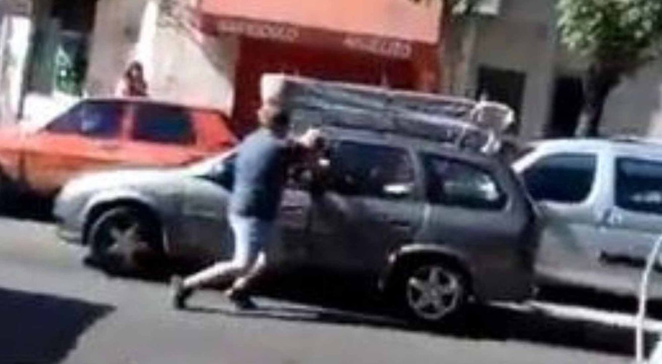Acusarán de "tentativa de homicidio" al taxista que atacó a otro conductor
