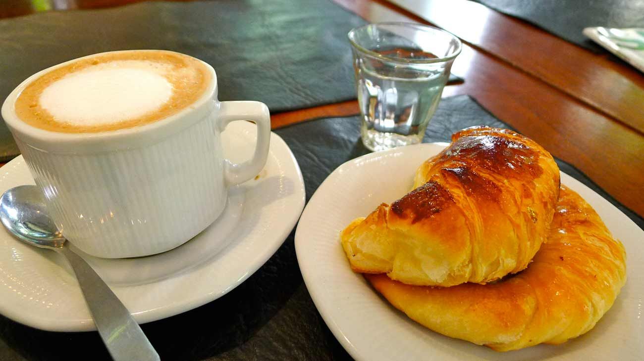 Cómo desayunamos los argentinos según una encuesta callejera