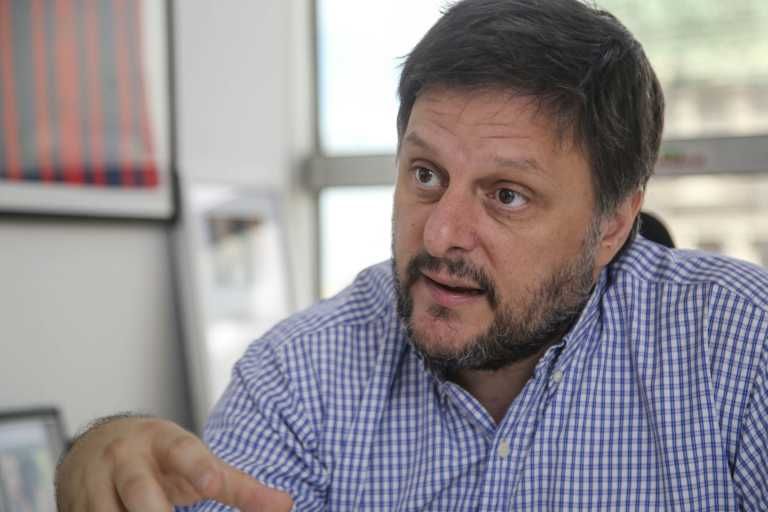 Leandro Santoro: "El avance de ideas reaccionarias va limando los egos y las vanidades"