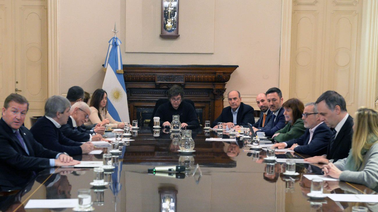 Gabinete: una reunión cargada de nerviosismo mientras el Gobierno minimiza el impacto del dólar