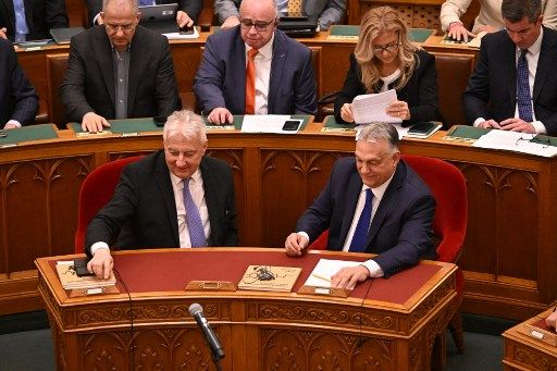 Hungría reforma su Constitución para prohibir eventos y restringir derechos de la comunidad LGBTQ+