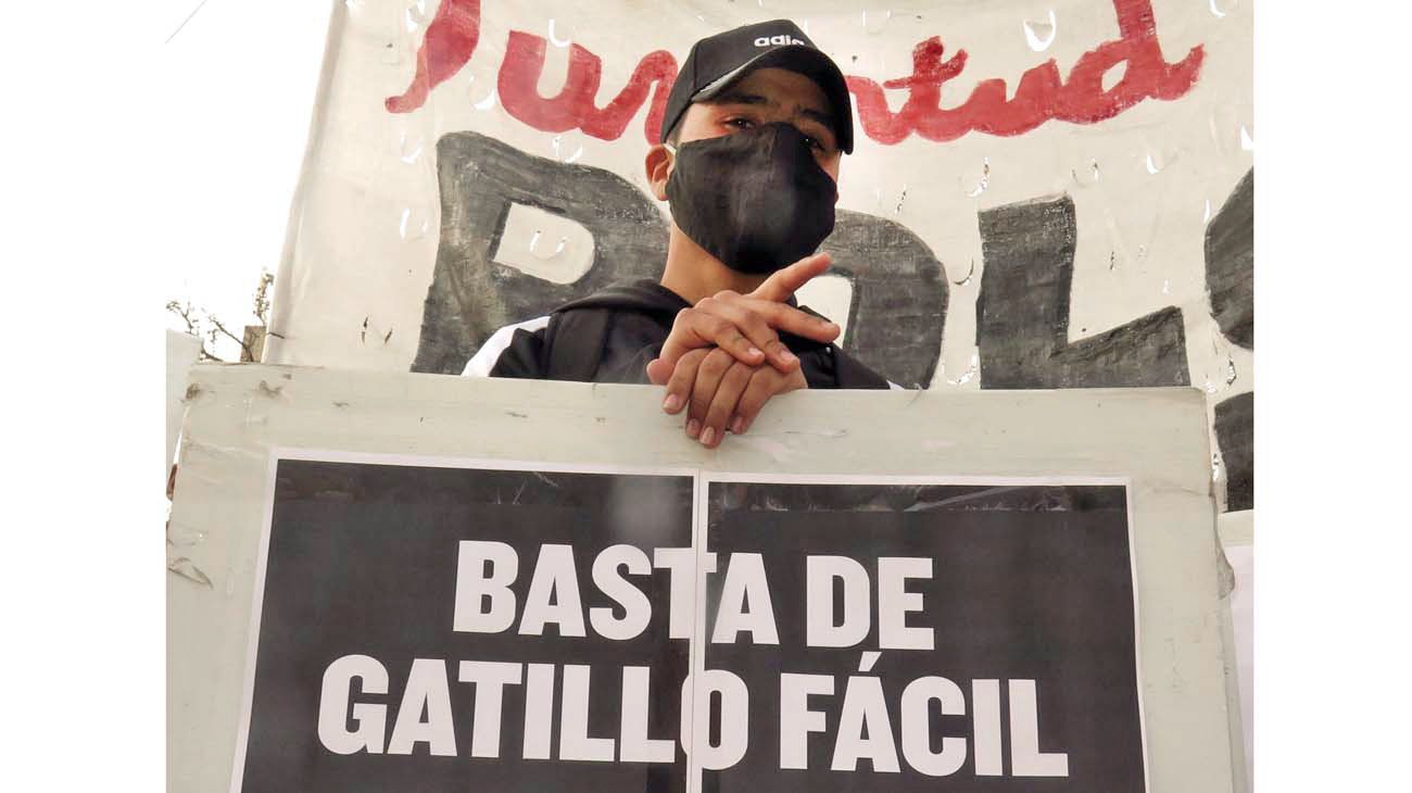 Detrás de quien gatilla hay una ideología de la muerte