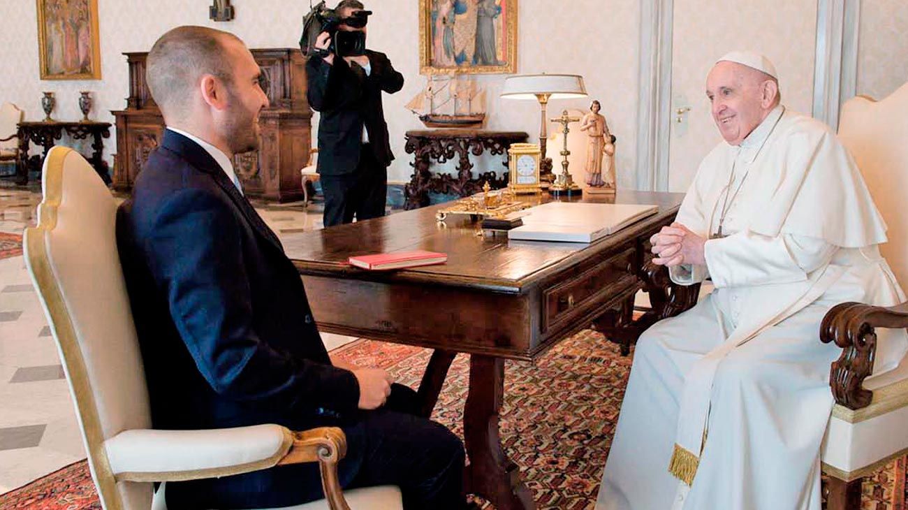 Francisco nombró a Guzmán miembro de la Academia Pontificia