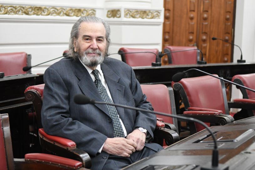 Juan Carlos Maqueda recibirá el premio Pluma de Honor 2026