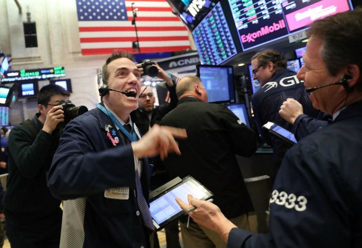 Tras el Lunes Negro, Wall Street se recuperó y trajo calma