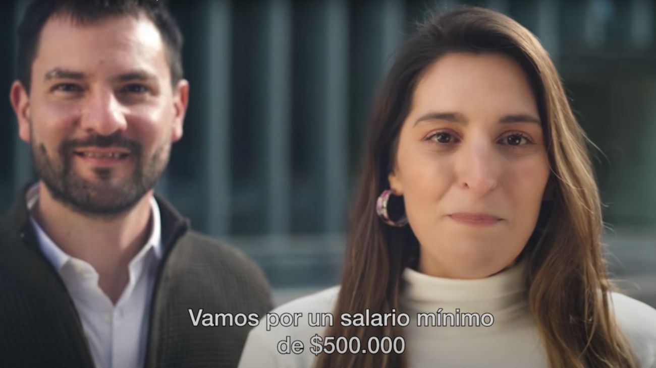 Manuela Castañeira pide un salario mínimo 400% más alto que hace dos años