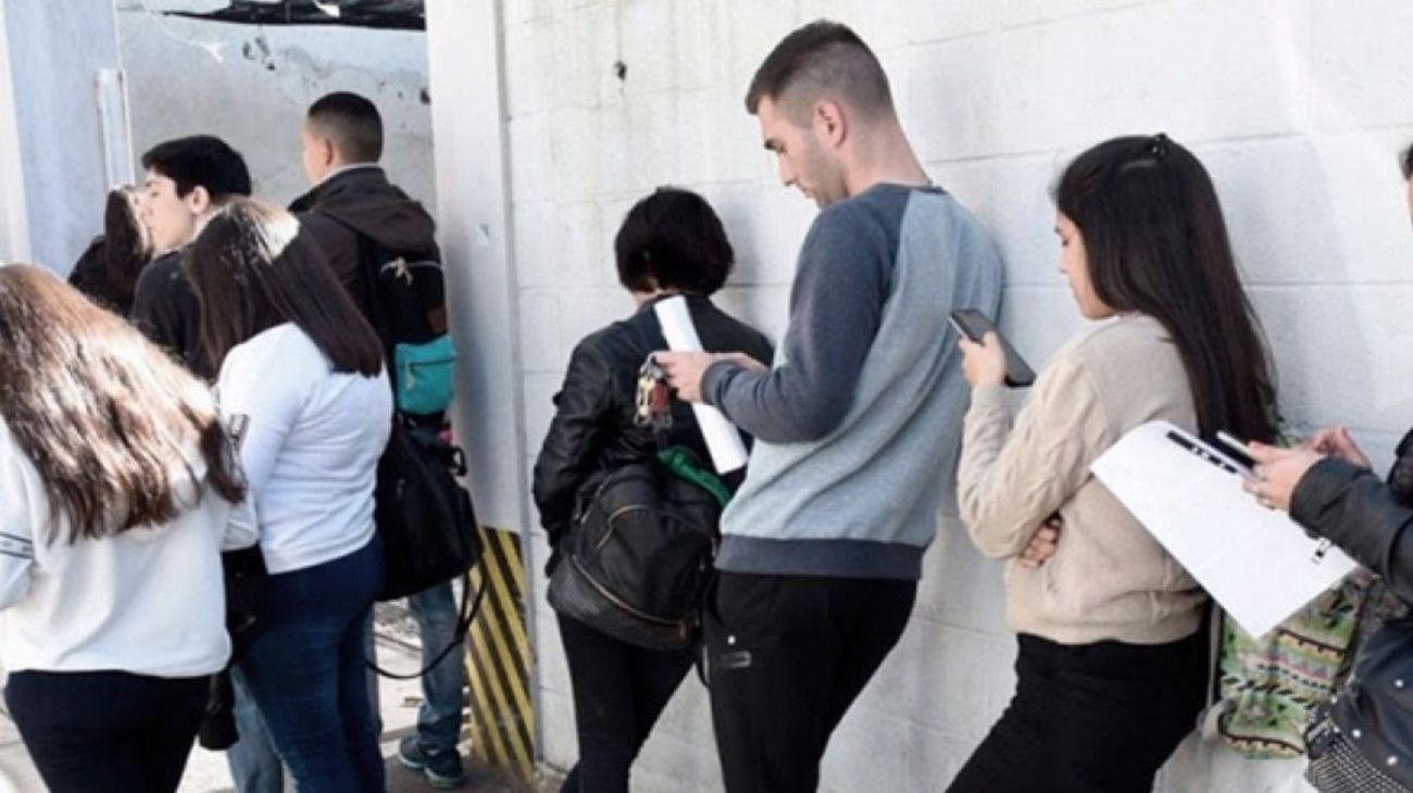 Sector laboral: por qué se da el “boom” del empleo precario