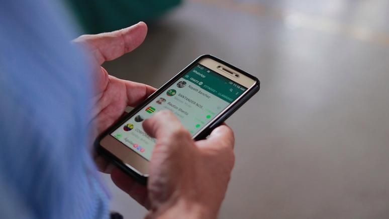 El 90% de los docentes siguió en contacto con sus alumnos por celular