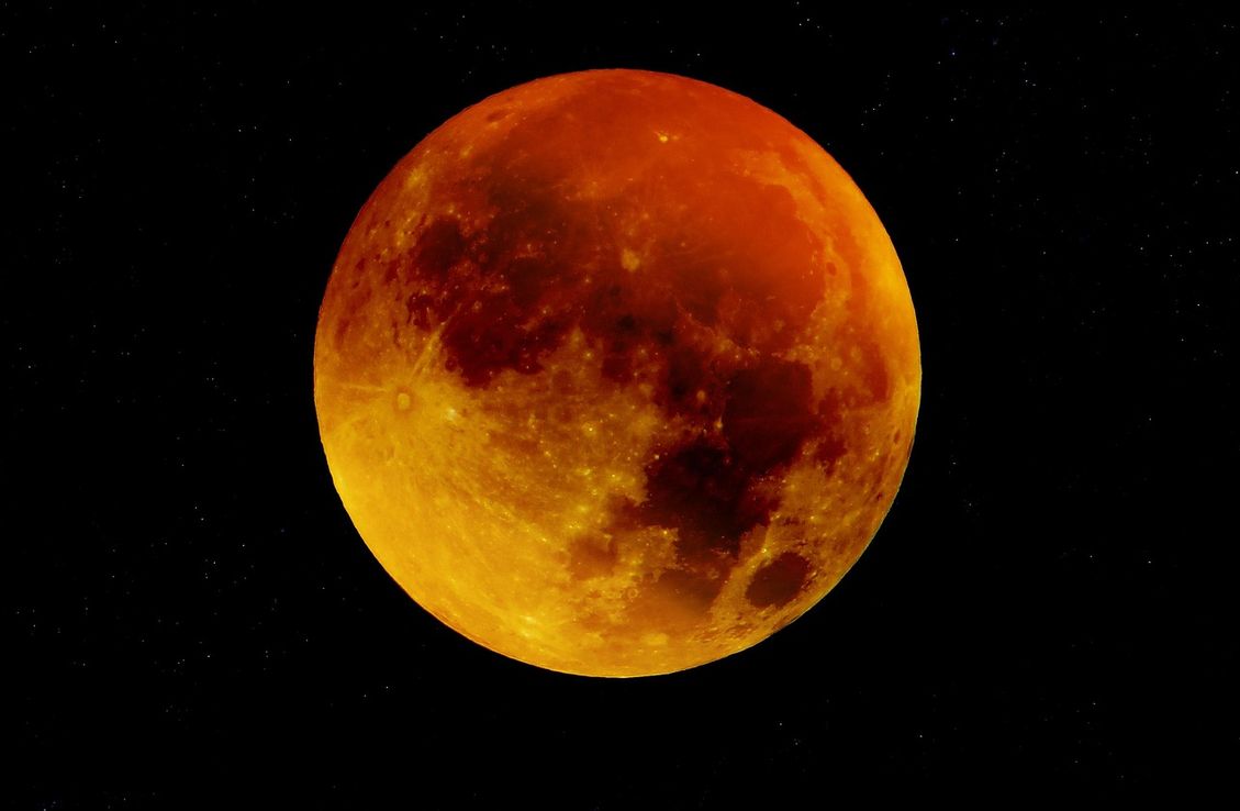 Calendario lunar de septiembre de 2025: cuándo será la Luna llena
