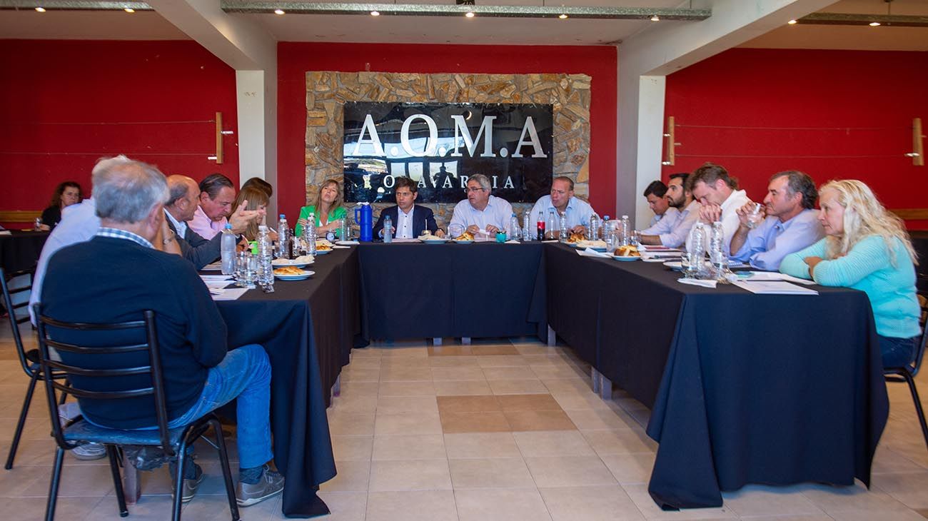 Kicillof se reunió con representantes del sector agropecuario