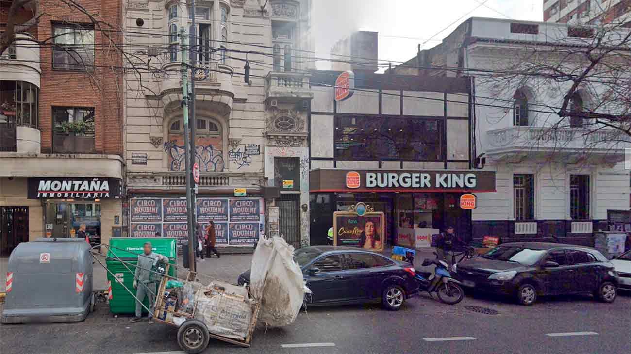 El Gobierno le quitó a las Madres de Plaza de Mayo un edificio cedido en 2023 para su universidad