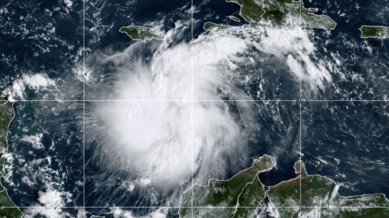 El Huracán Ian se acerca a la categoría 5 mientras se dirige a Florida