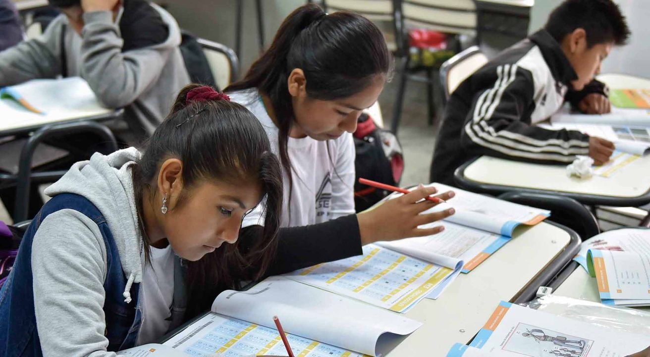 Así cayó la inversión en educación en Argentina