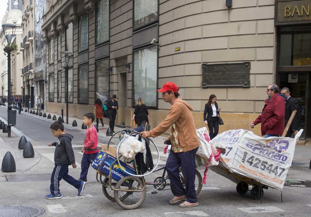 Un durísimo informe de la ONU arrincona al Gobierno por la "escandalosa" pobreza infantil