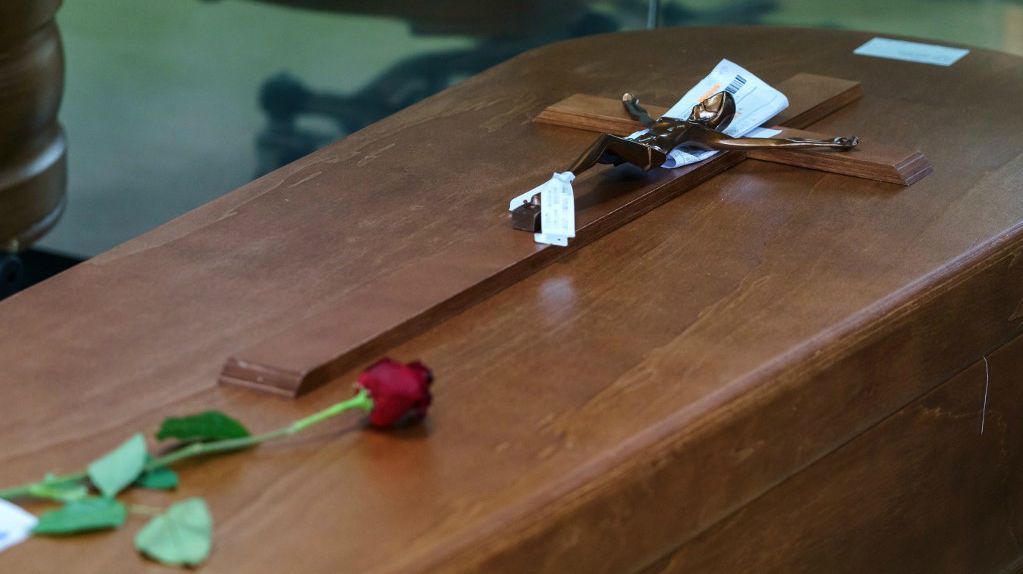 Coronavirus post mortem: el caso de una clínica, una funeraria y una ola de contagios